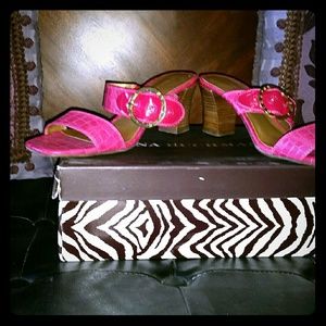 Hot pink Dana Buckman sandles